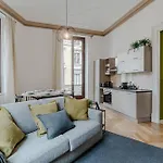 Piazza C - 2 Bedrooms & 2 Bathrooms Turin