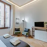 Lägenhet Piazza C - 2 Bedrooms & 2 Bathrooms