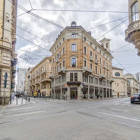 Piazza C Apartment Turin