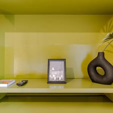 Piazza C - 2 Bedrooms & 2 Bathrooms דירה *