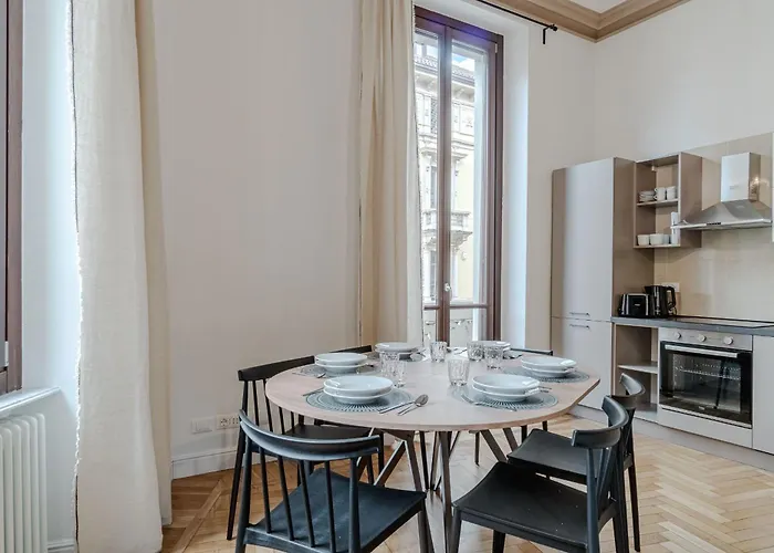 Piazza C - 2 Bedrooms & 2 Bathrooms 아파트 토리노