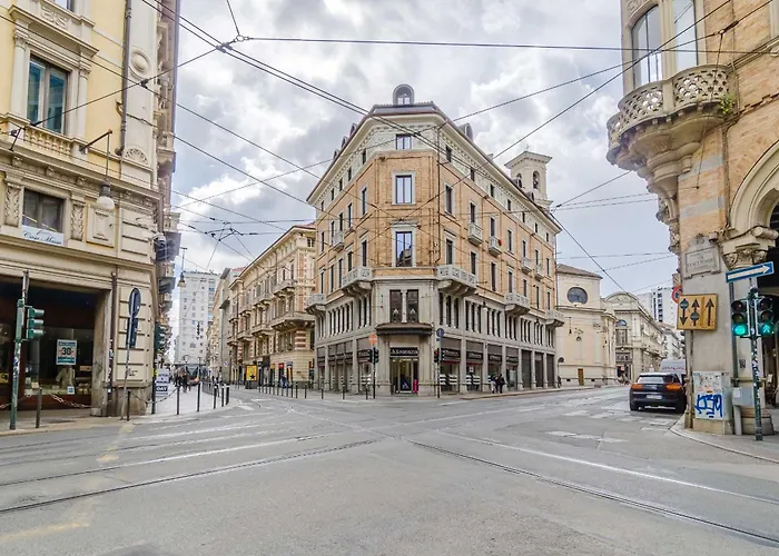 Piazza C - 2 Bedrooms & 2 Bathrooms Appartamento Torino