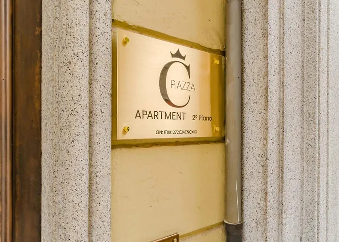 Piazza C - 2 Bedrooms & 2 Bathrooms *