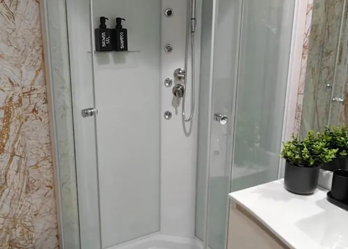 Piazza C - 2 Bedrooms & 2 Bathrooms 토리노