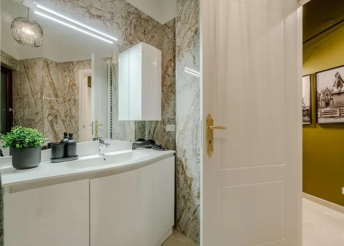 شقة Piazza C - 2 Bedrooms & 2 Bathrooms تورينو