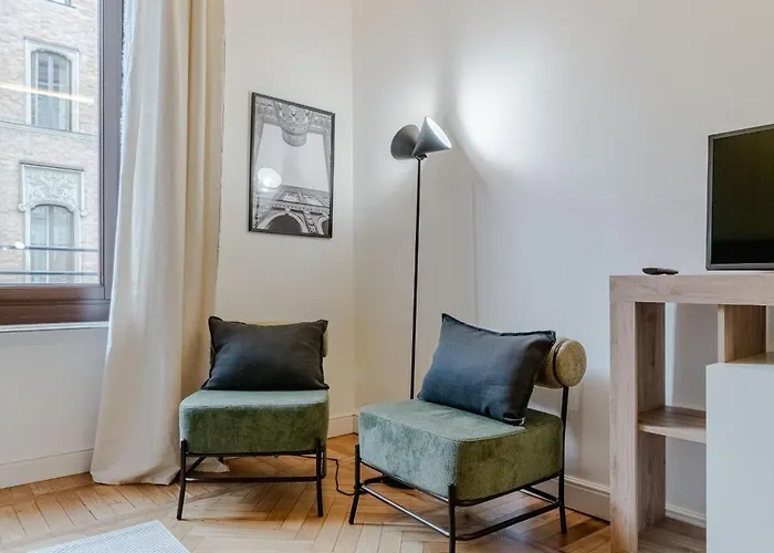 Piazza C - 2 Bedrooms & 2 Bathrooms