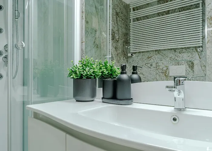 Piazza C - 2 Bedrooms & 2 Bathrooms * Turín